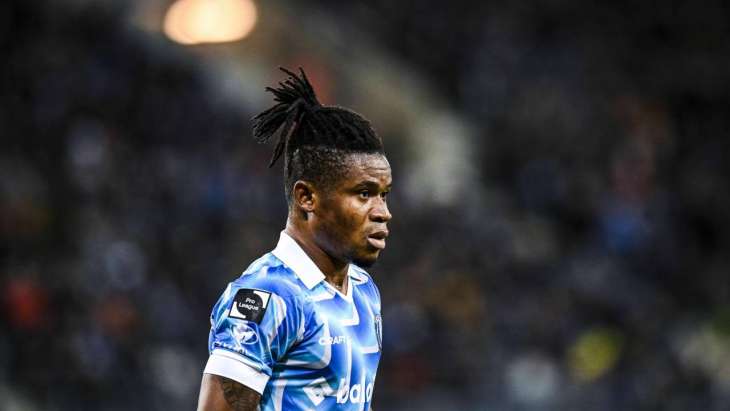 Gift Orban rejoint officiellement l'OL